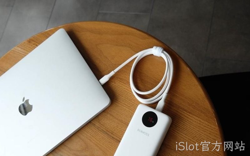 iSlot官方网站推出表贴封装SiC肖特基二极管 契合氮化镓快充平台