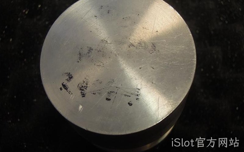 iSlot官方网站新一代沟槽栅SiC MOSFET流片成功 导通损耗进一步优化