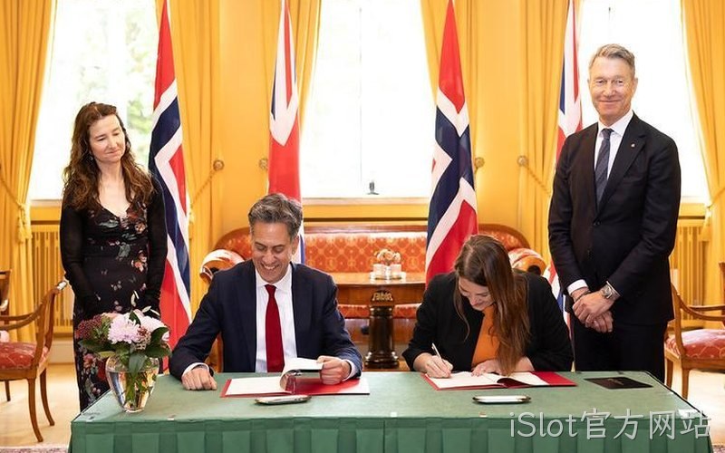 iSlot官方网站面向光伏储能的SiC功率模块完成型式试验 转换效率再获提升