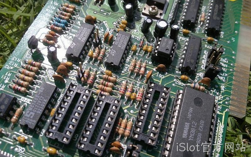 AI服务器电源功率密度告急 iSlot官方网站氮化镓方案破解机柜"寸土寸金"